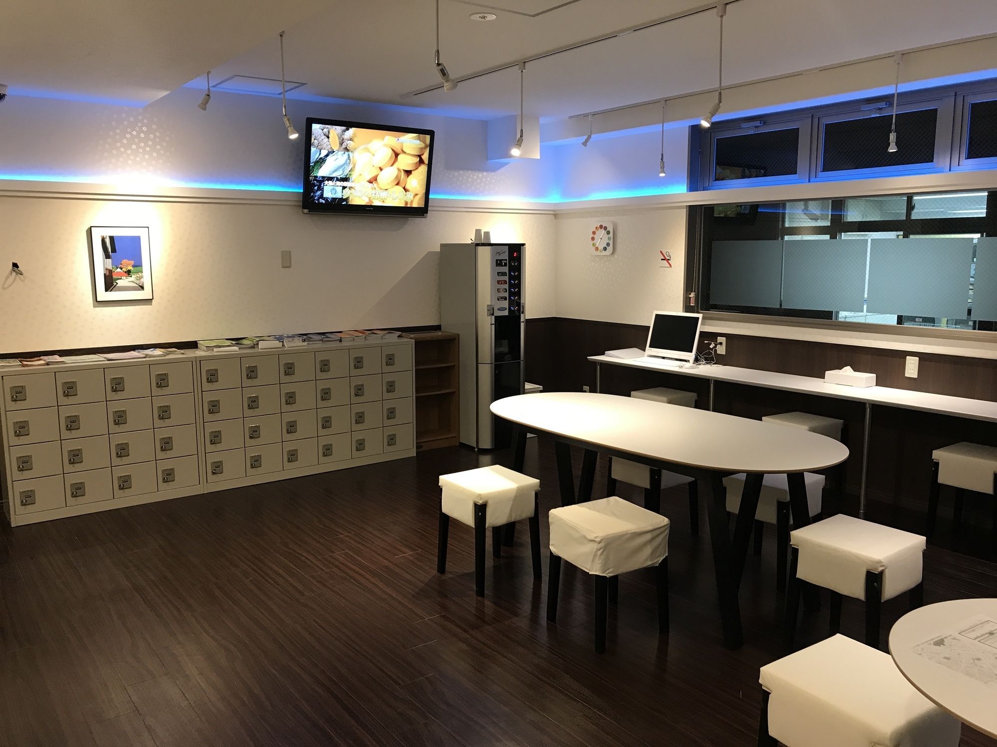 Hotel cápsula Owl Nippori